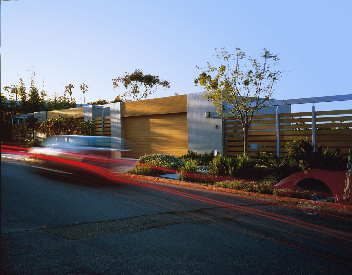 Two Canyon Houses by Safdie Rabines Architects