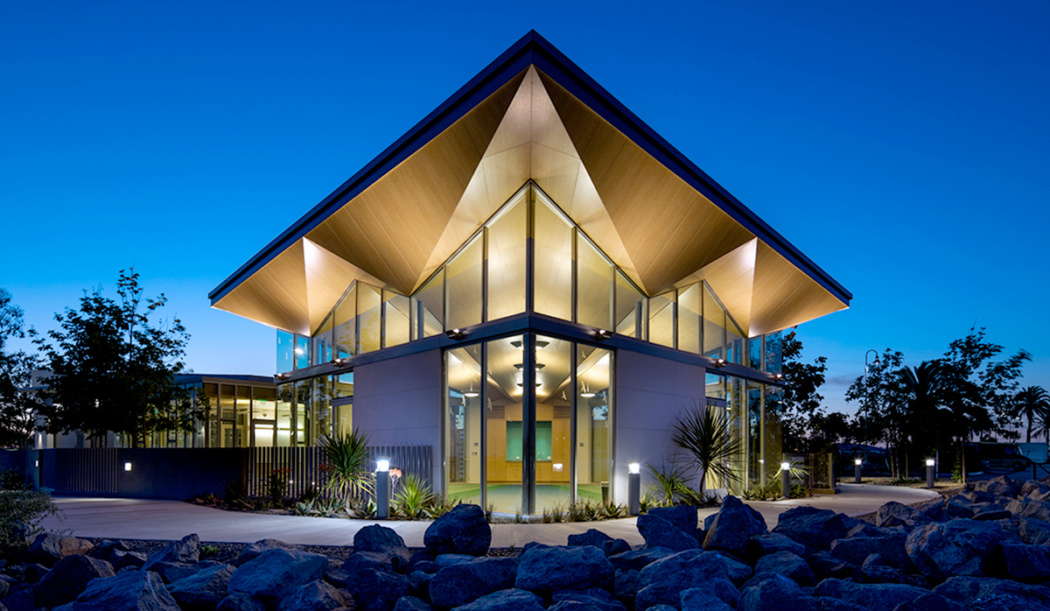 National City Aquatic Center by Safdie Rabines Architects
