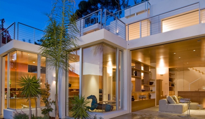 Miramar Avenue House