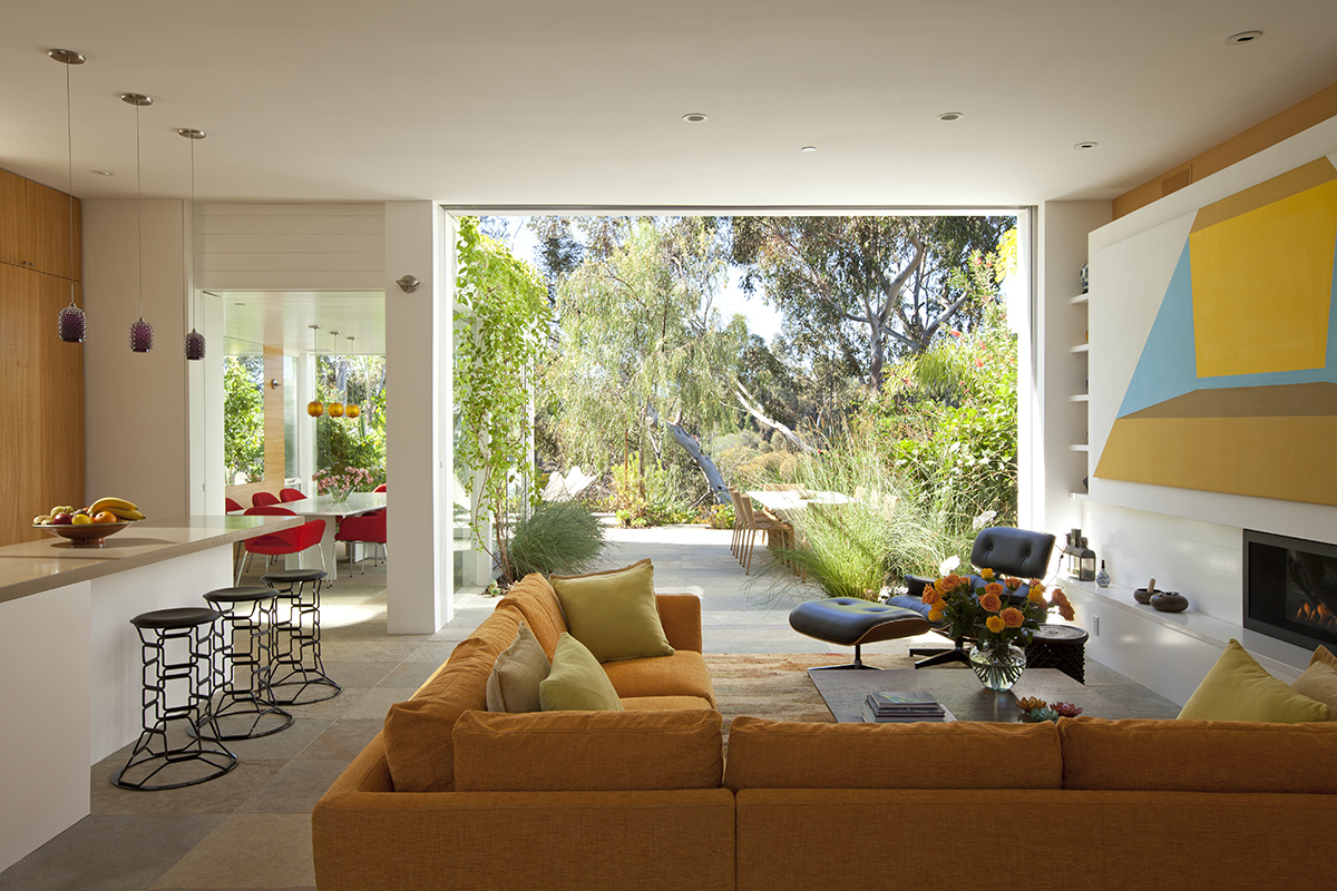 Goldfinch Residence by Safdie Rabines Architects